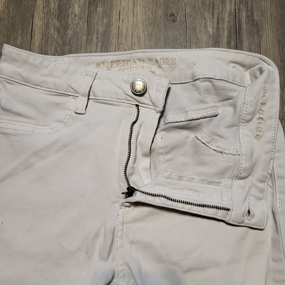 American Eagle High Rise Jegging Distressed Raw Hem Skinny Jeans Denim Size 8 - Picture 4 of 7